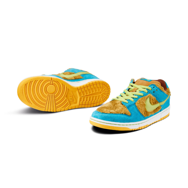 Nike SB Dunk Low Premium Baby Bear - Image 4